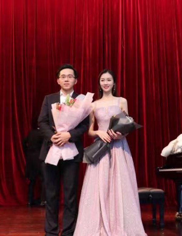 巴黎预约商务模特